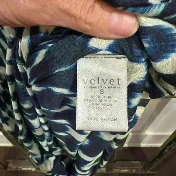 velvet by graham and spencer - Picture 4 of 5